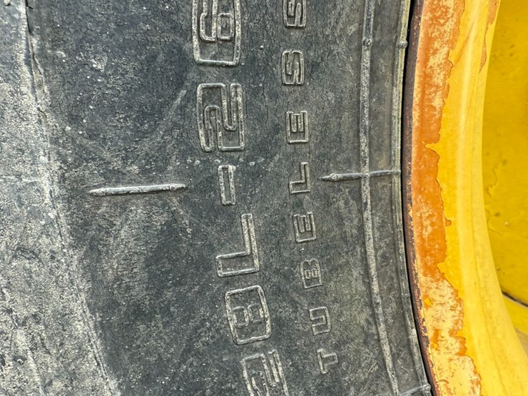 2009-john-deere-9870-sts-image-8