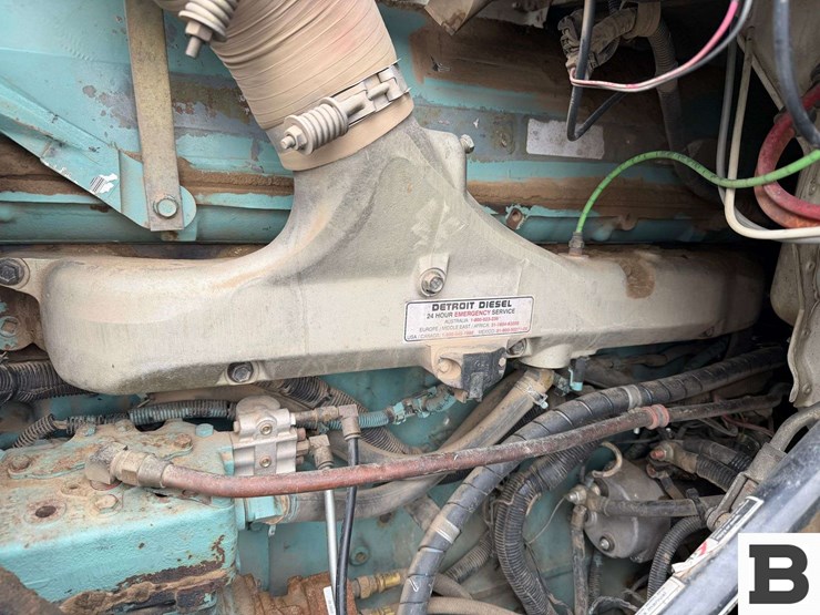 2001-international-9200-image-19