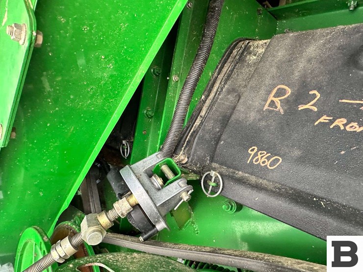 2006-john-deere-9860-sts-image-101