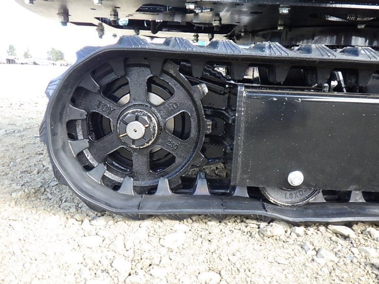 2026-cfg-industry-mh12rx-image-15