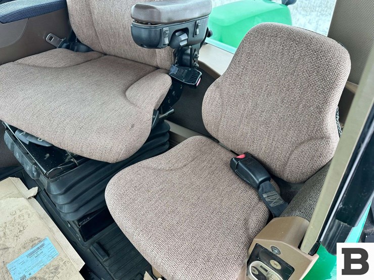 2011-john-deere-9530-image-154