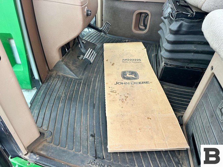 2005-john-deere-9320-image-92