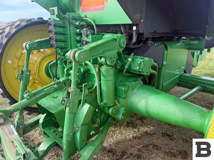 2009-john-deere-8430t-image-39