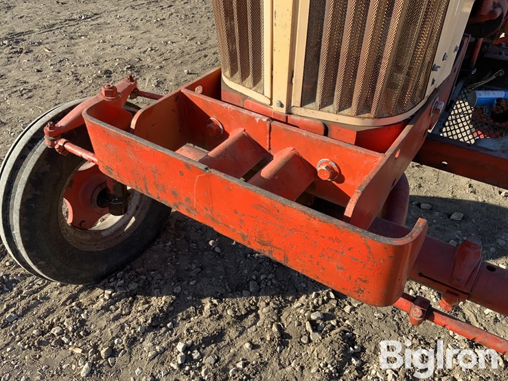 1967-case-830-2wd-tractor-image-10