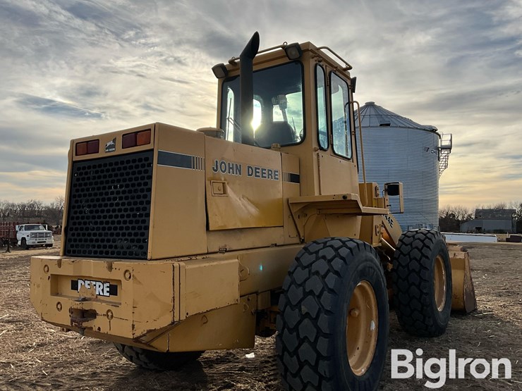 1992-deere-444e-image-5