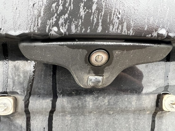 2018-ford-explorer-image-18