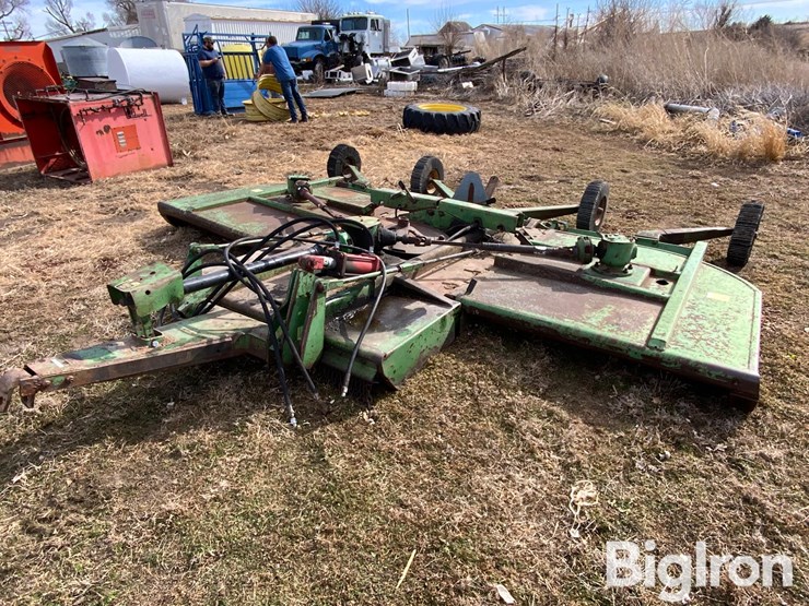 john-deere-15-image-1