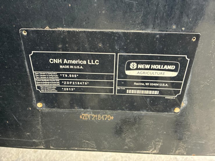 2013-new-holland-t9.505-image-2