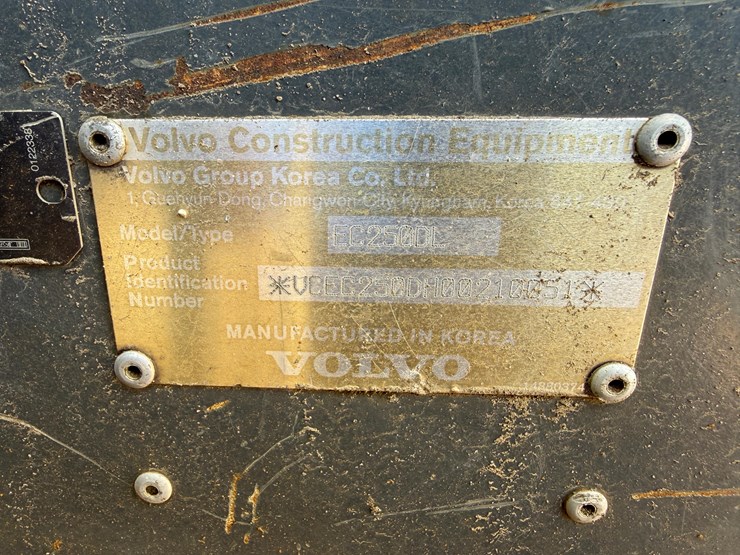 2012-volvo-ec250dl-image-31