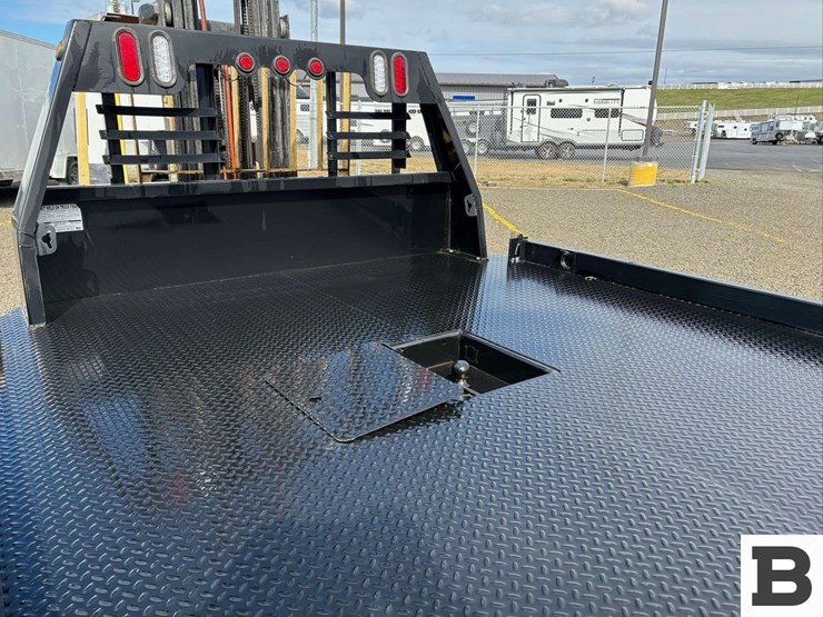 bradford-96x103-wf-steel-workbed-image-4