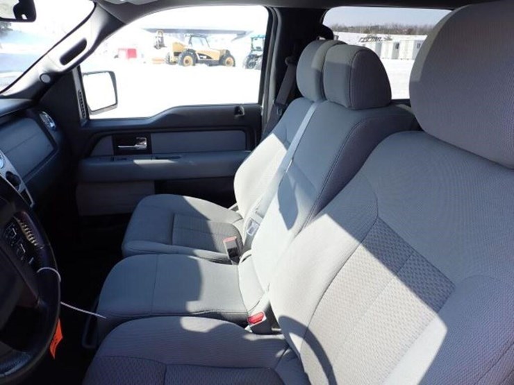 2013-ford-f150-xlt-image-24