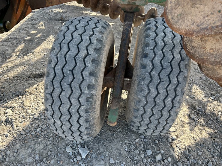 #5344-•-2013-kelly-diamond-30-30'-harrow-image-23