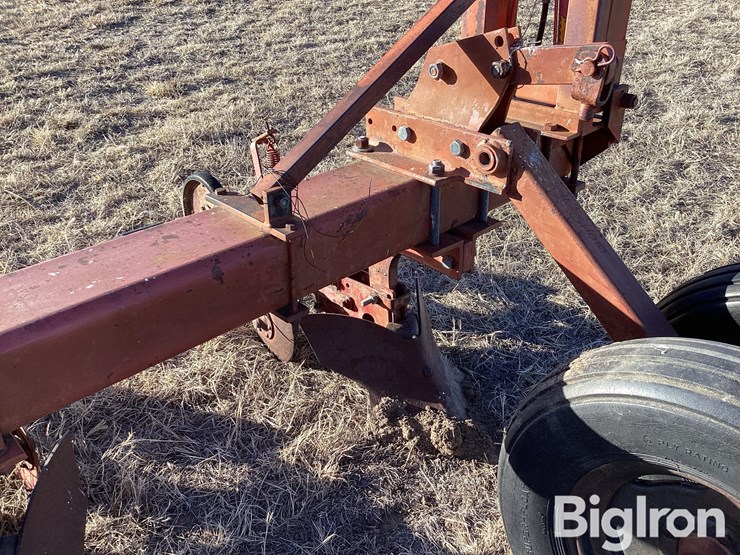 12r40-lister-image-13