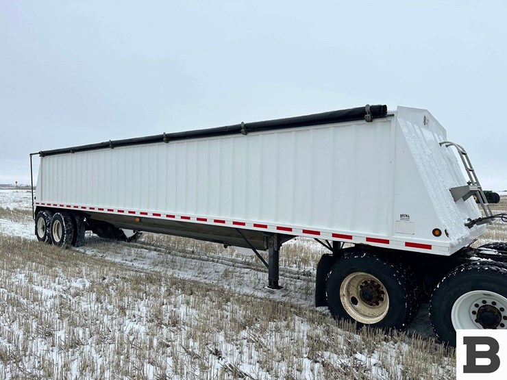 2007-neville-trailer-image-6