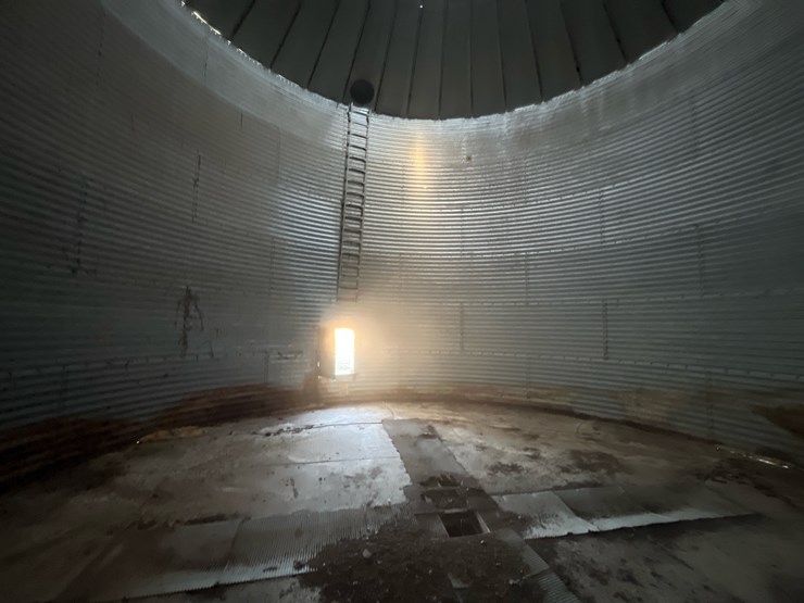 #5084-•-circle-grain-bin-image-7