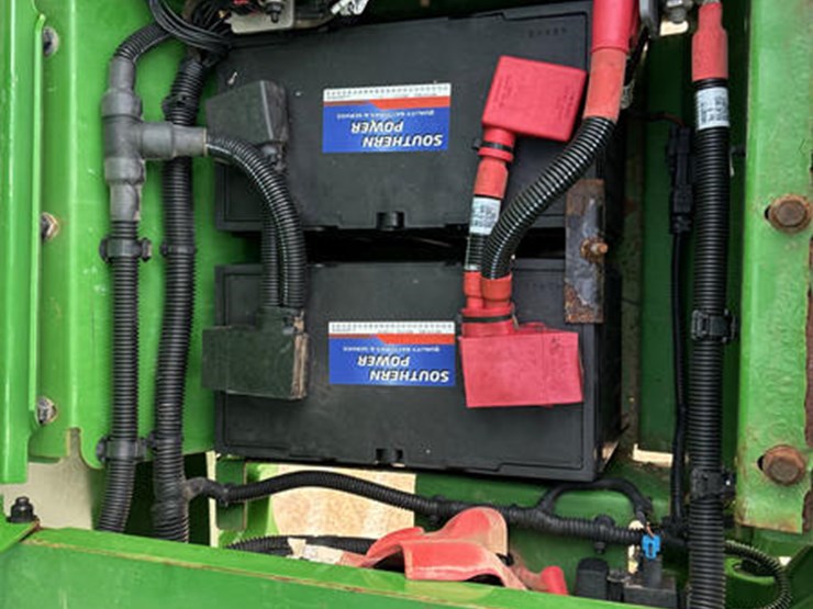 2022-john-deere-600r-image-70