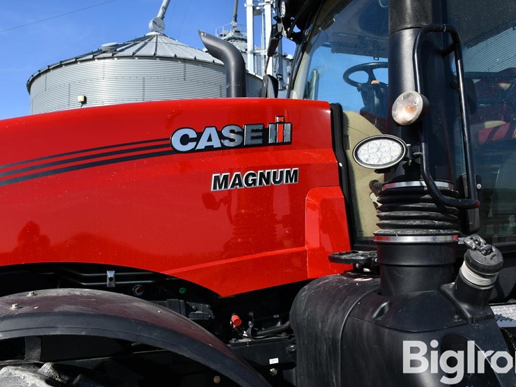 2021-case-ih-magnum-250-image-13