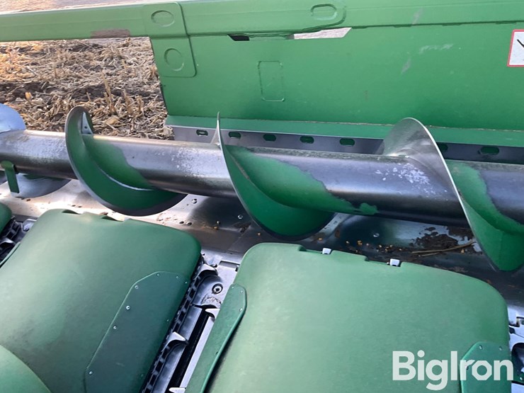 2014-john-deere-608c-image-18