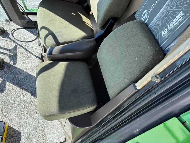 1993-john-deere-9500-image-92