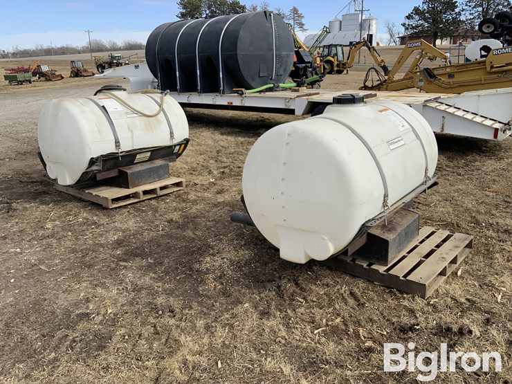 300-gallon-saddle-tanks-image-1