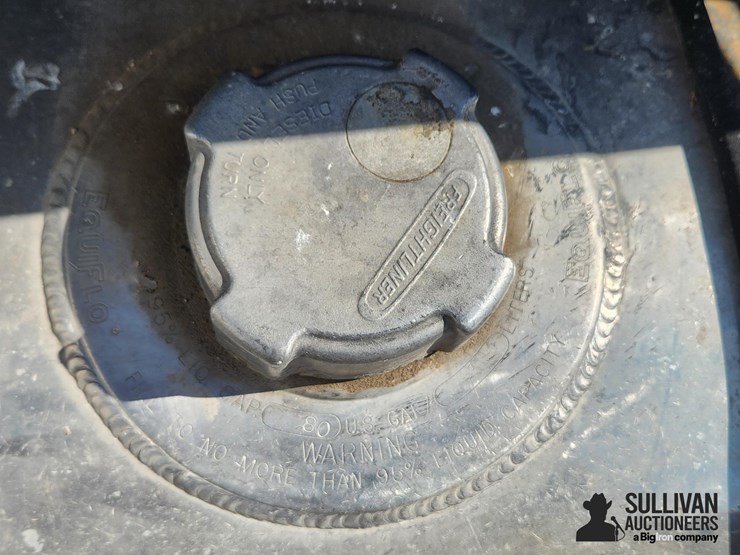 2003-freightliner-columbia-120-image-19