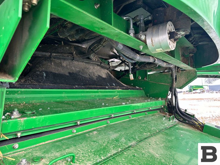 2006-john-deere-9860-sts-image-120