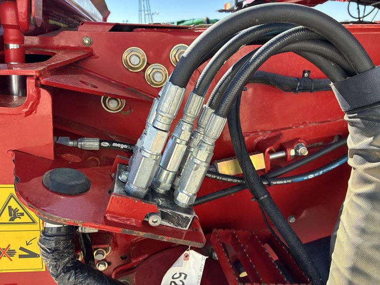 2012-case-ih-8230-image-25