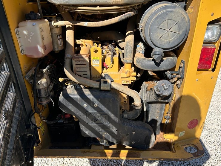 caterpillar-259d-image-16