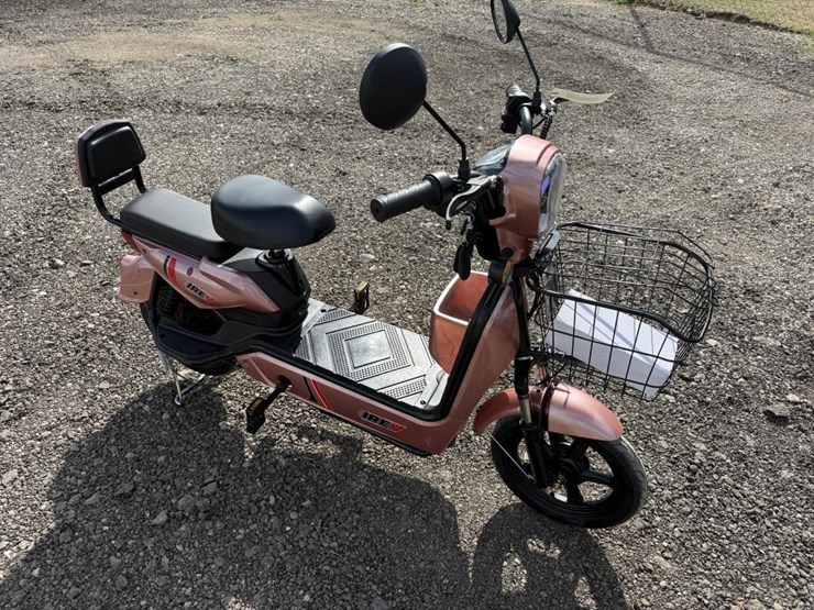 #114-•-electric-mini-bike-image-4