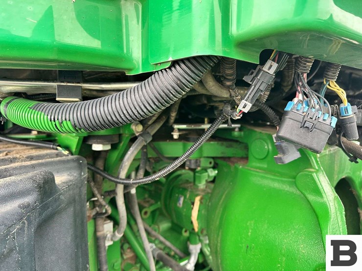 2011-john-deere-9530-image-64