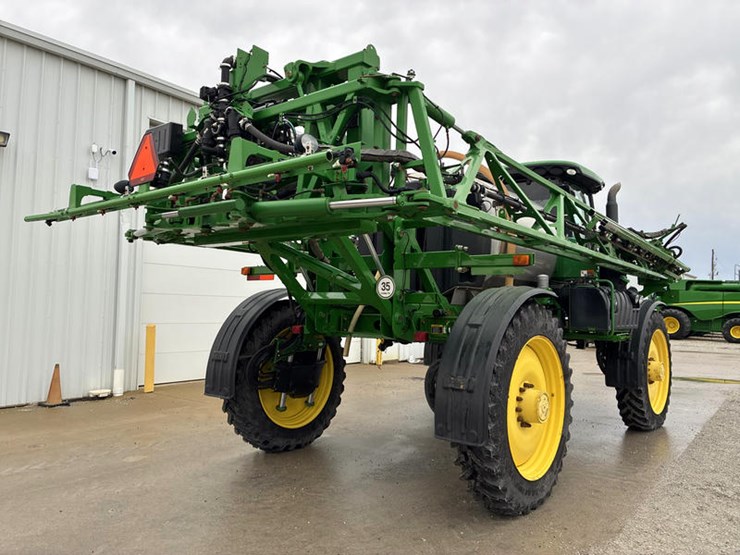 2015-john-deere-r4038-image-6