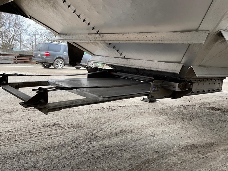 2016-wilson-hopper-bottom-image-18