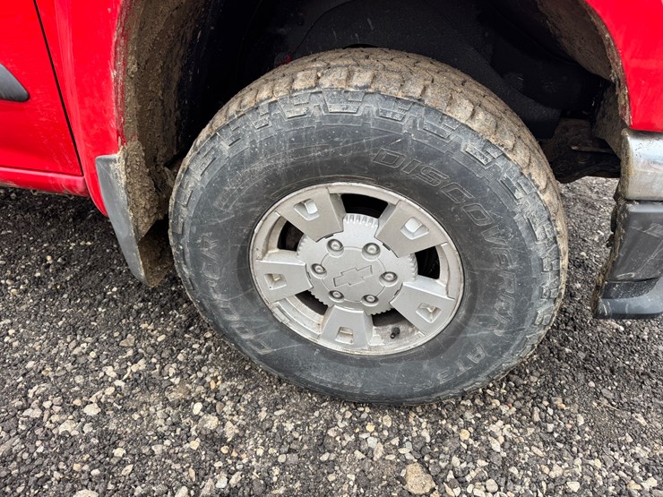 2005-chevrolet-colorado-ls-image-13