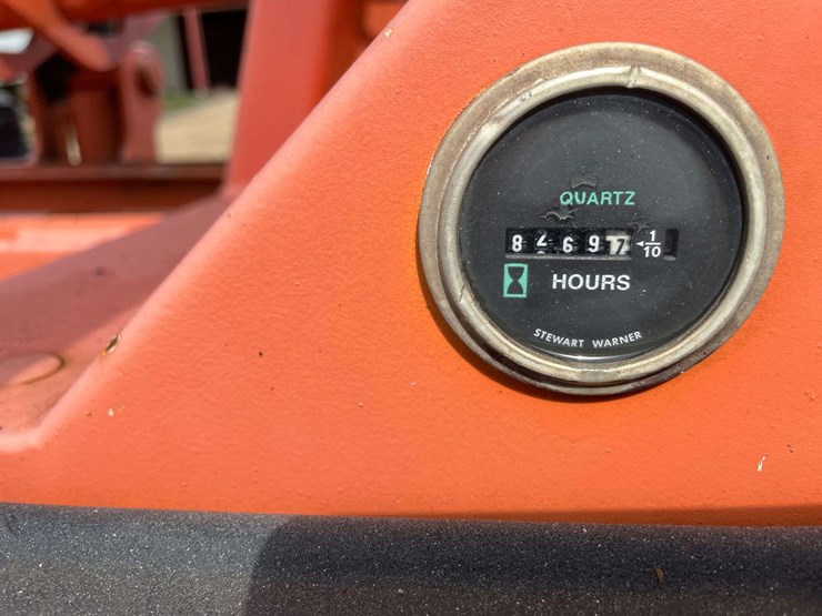 lull-844c-42-image-24