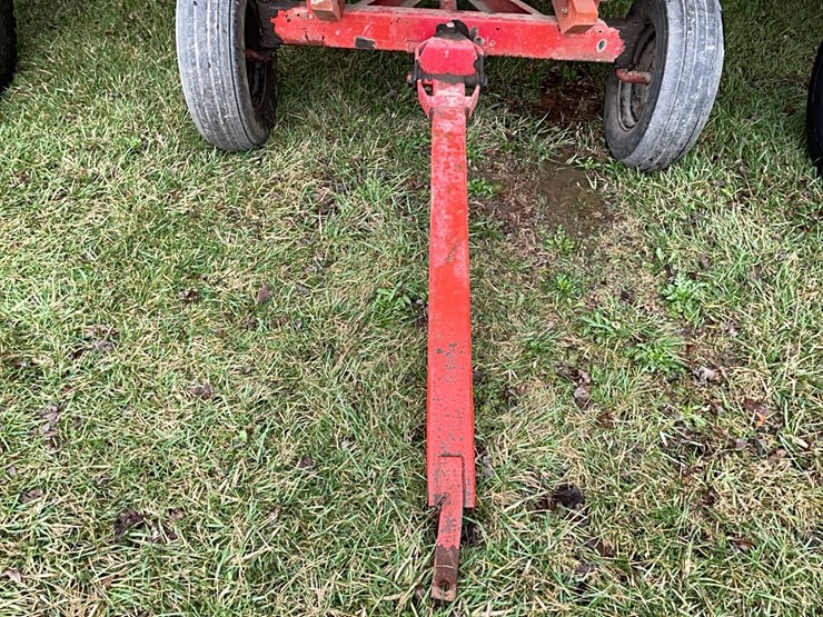 tag-#110,-200-bu-hopper-wagon-image-19