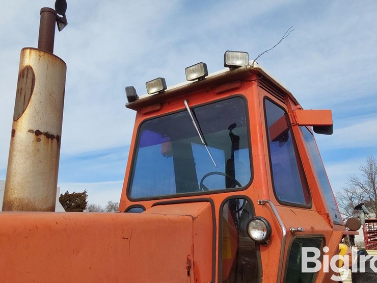 1979-allis-chalmers-7045-image-8