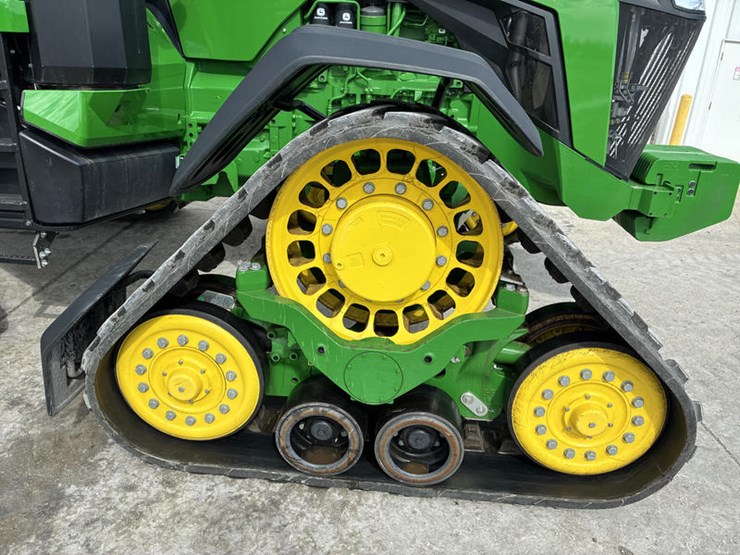 2024-john-deere-8rx-410-image-48