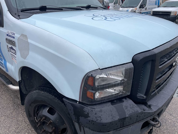 2006-ford-f350-xl-image-13