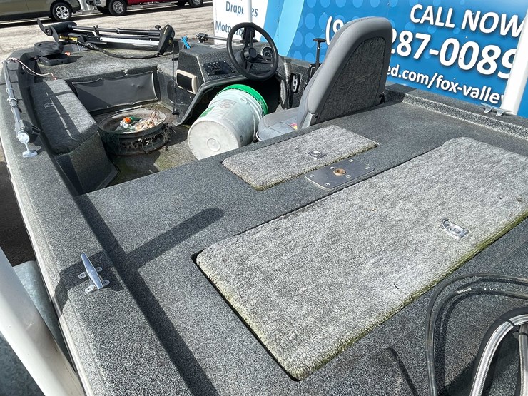 #1436-•-1992-glasstream-145-deluxe-14'-boat-(no-title)-(of)-image-6