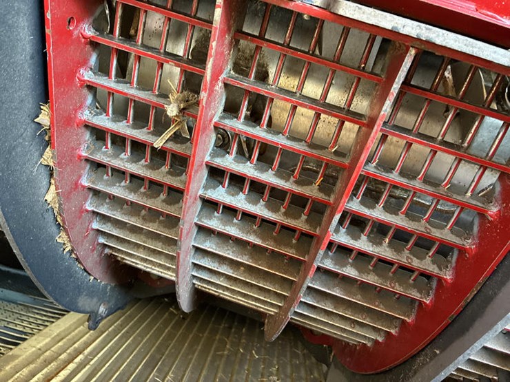 2012-case-ih-8230-image-79