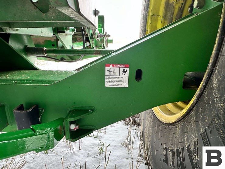 2006-john-deere-9860-sts-image-109