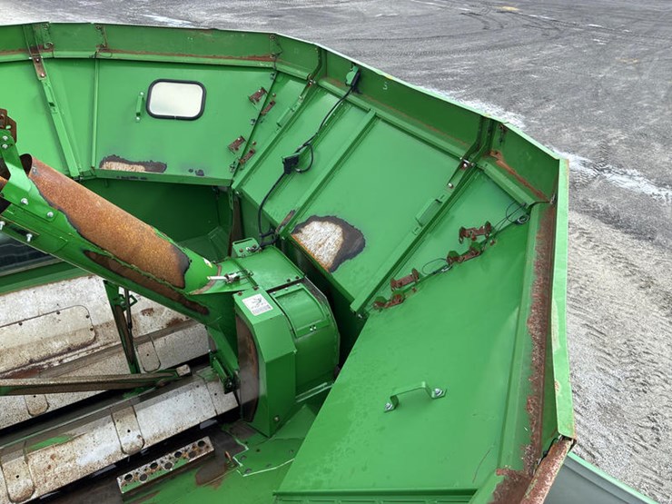 2013-john-deere-s680-image-91