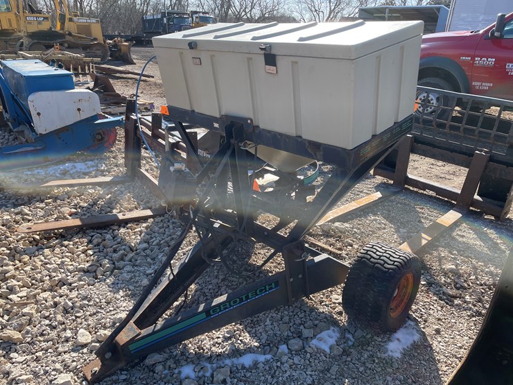 #6097-•-grotech-pull-behind-spreader-image-1