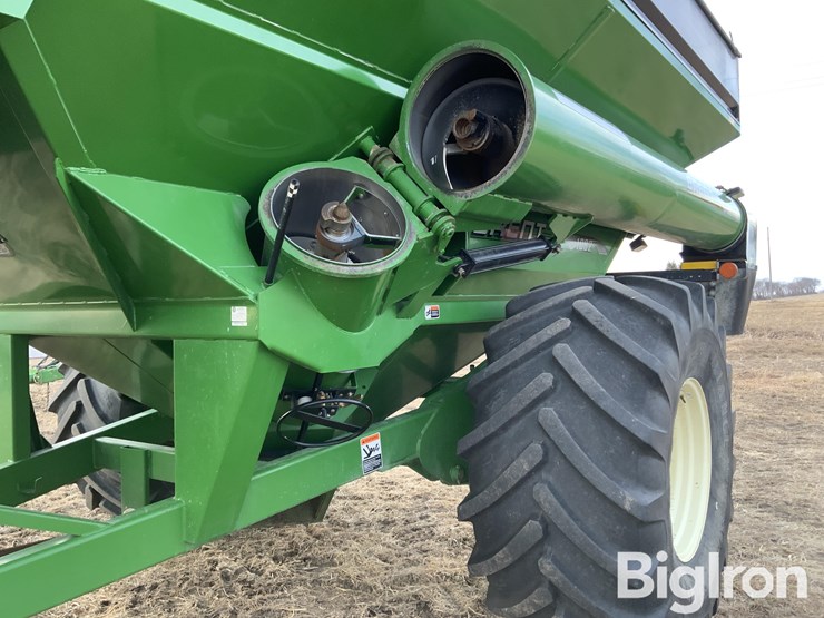 2011-brent-1082-image-13