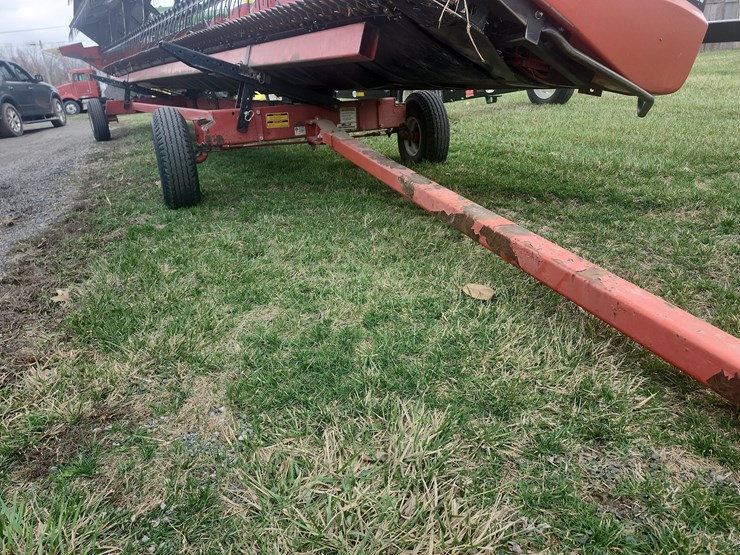 tag-#136,-30'-unverferth-head-cart-image-1