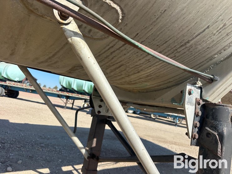 1977-trailmaster-tanker-image-18