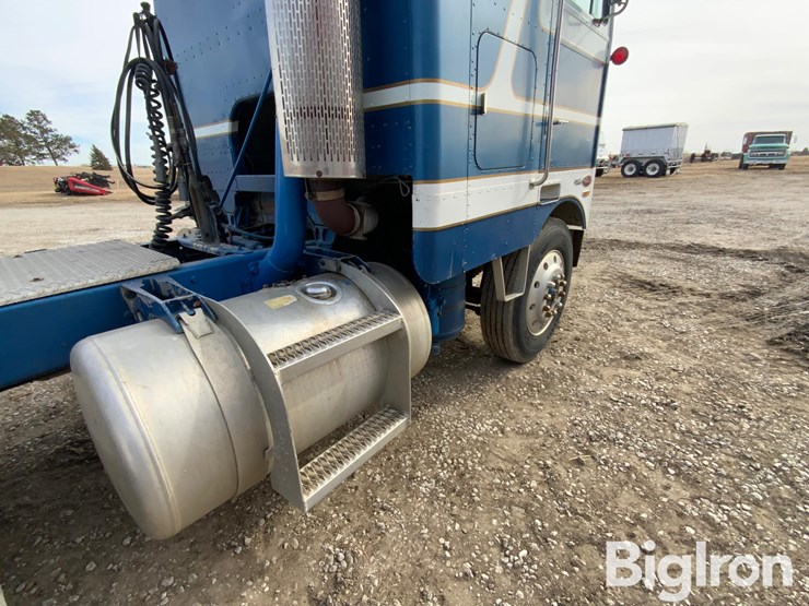 1979-peterbilt-352s86-(glider)-t/a-cabover-truck-tractor-image-14