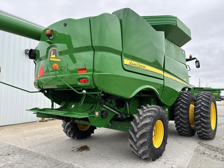 2014-john-deere-s660-image-4