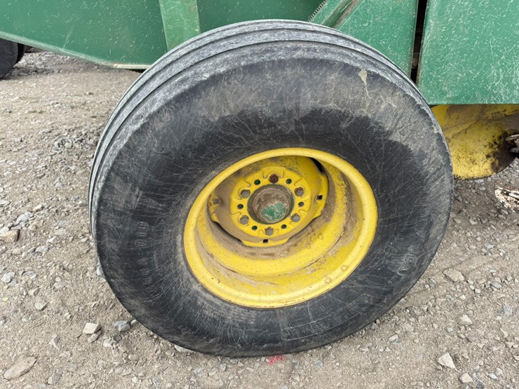 john-deere-435-image-5