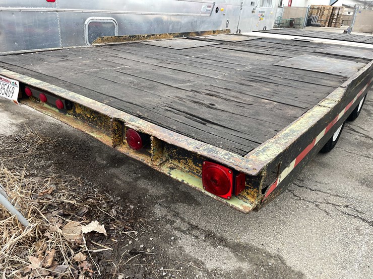 #1434-•-1977-miller-tilt-bed-trailer-(has-wi-title)-(of)-image-21